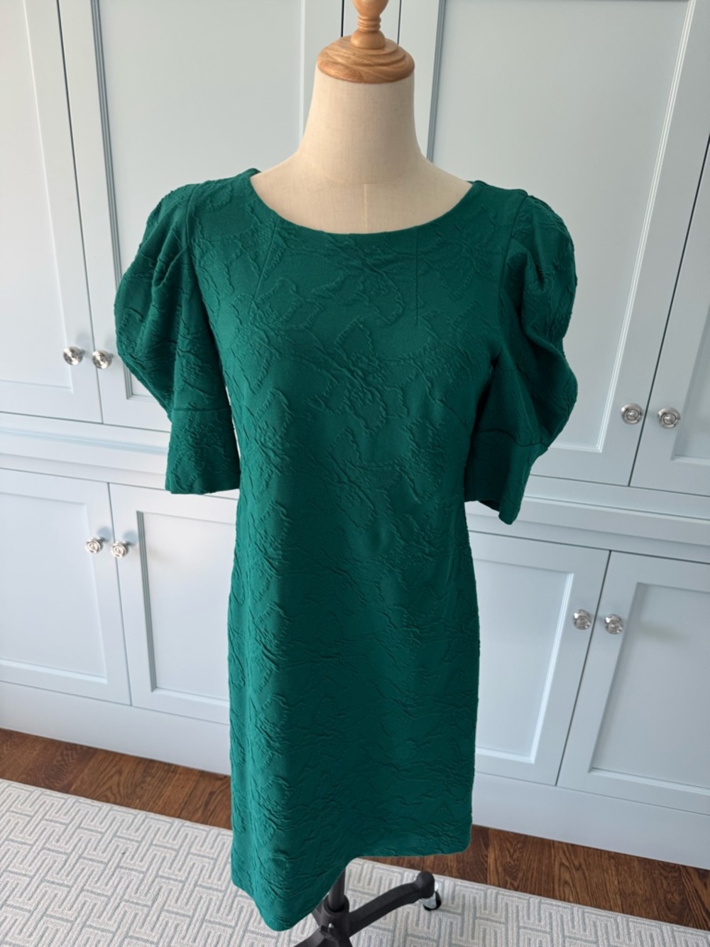 NWTLilly Pulitzer Emerald Green Textured Puff-Sleeve Midi Dress